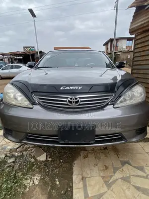 Toyota Camry 2006 Gray