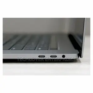Laptop Apple MacBook Pro 2019 32GB Intel Core i9 SSD 512GB