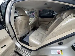 Lexus ES 350 FWD 2014 Gold
