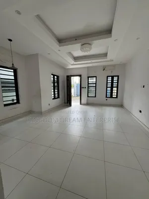 4bdrm Duplex in Ologolo Lekki Lagos for rent
