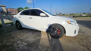 Toyota Corolla 2010 White