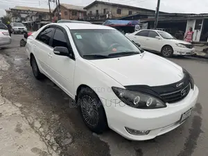 Toyota Camry 2006 White