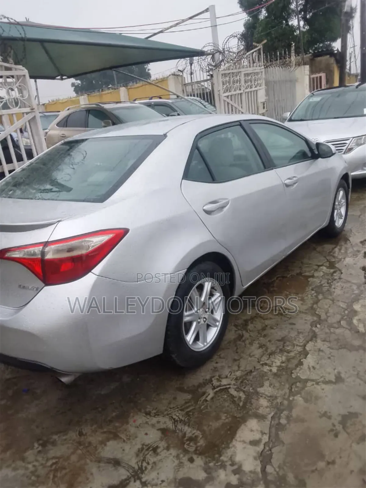 Toyota Corolla 2015 Silver