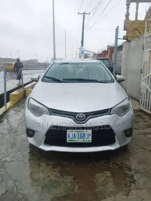 Toyota Corolla 2015 Silver