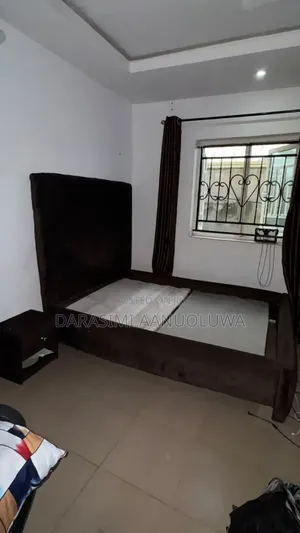 Used 4by6 Bedframe