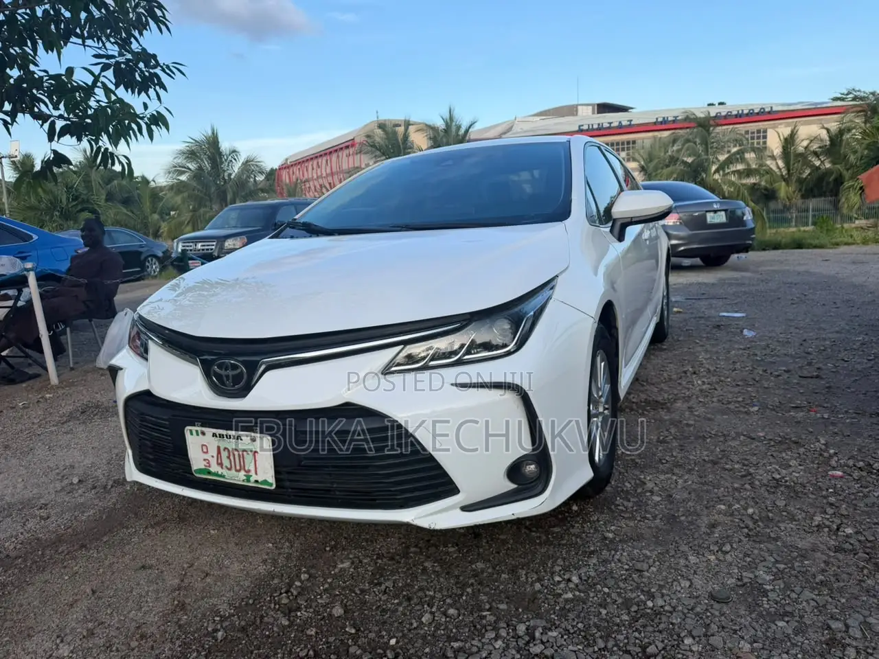 Toyota Corolla LE 2021 White