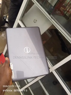 Laptop Dell Latitude 3380 4GB Intel Core i3 SSD 128GB