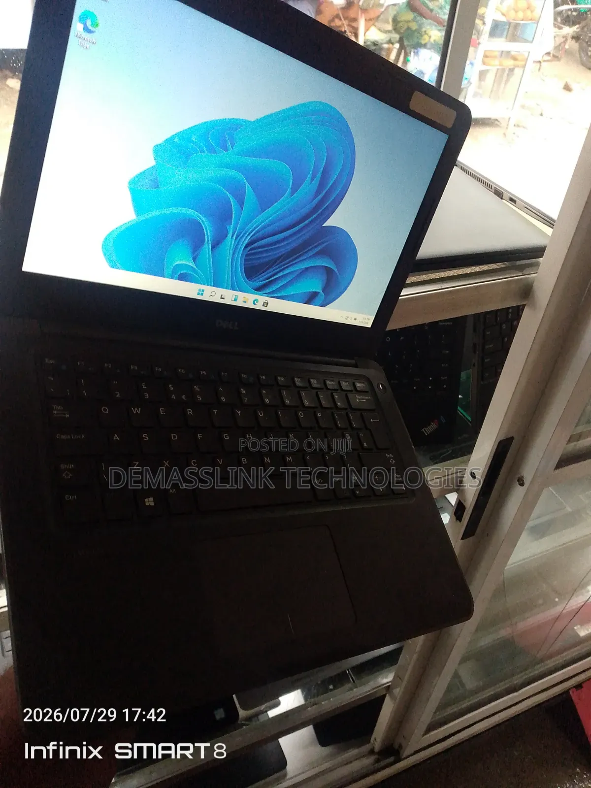 Laptop Dell Latitude 3380 4GB Intel Core i3 SSD 128GB