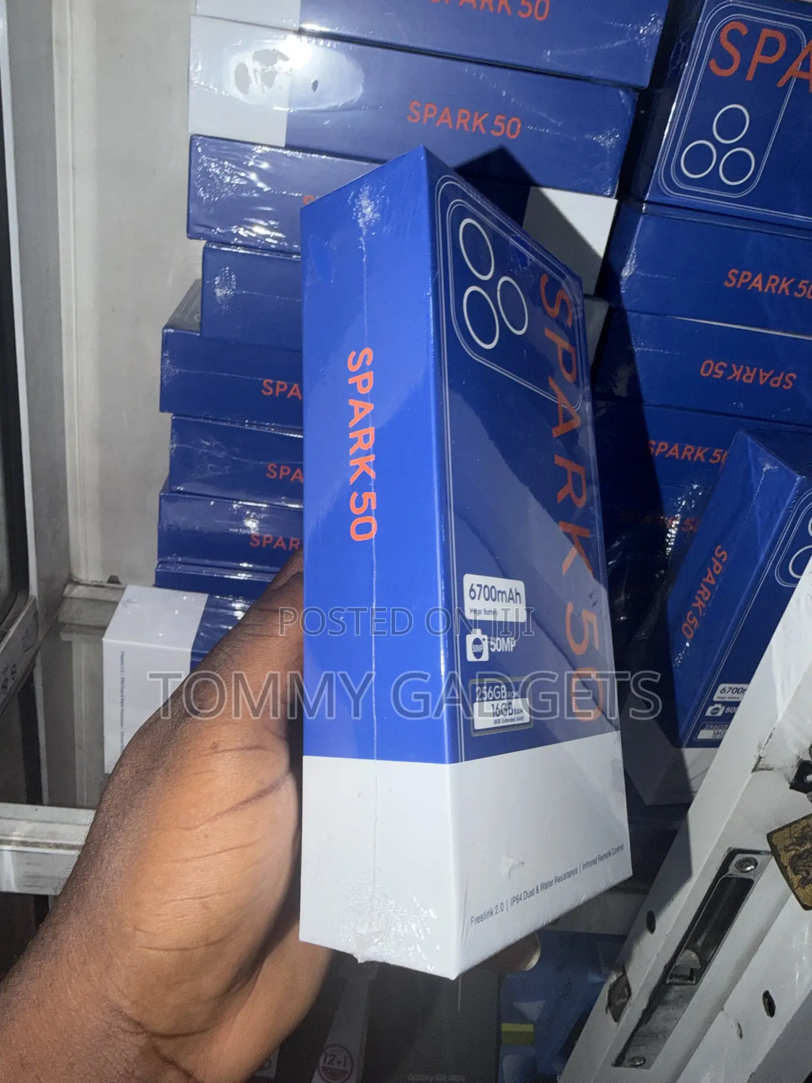 New Tecno Spark 50 128 GB