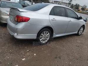 Toyota Corolla 2009 Silver