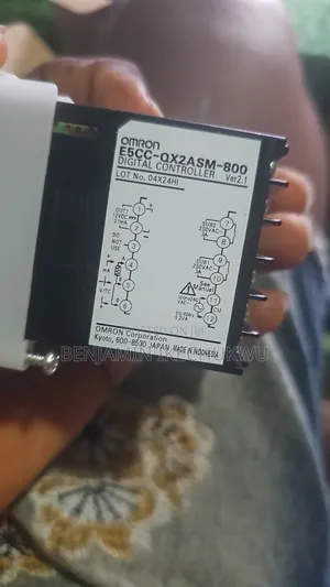 Omron Temperature Controller