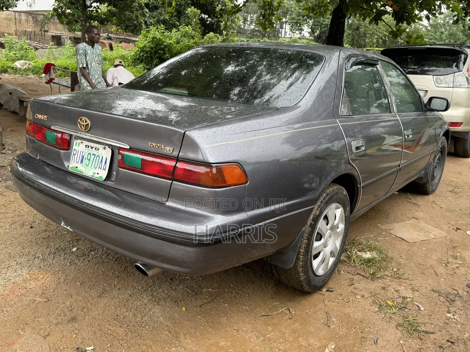 Toyota Camry 2000 Gray