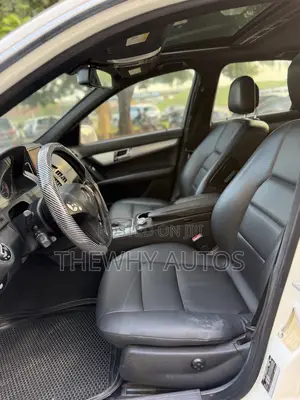 Mercedes-Benz C300 Sport Sedan RWD (3.0L 6cyl 6M) 2010 White