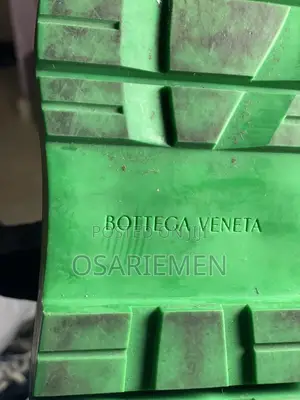 Bottega Veneta