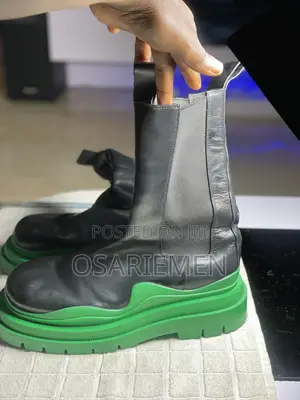 Bottega Veneta