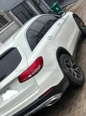 Mercedes-Benz GLC-Class 2019 White