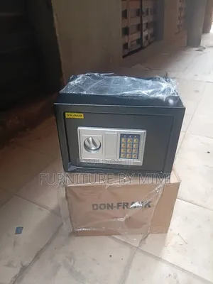 Heavy-Duty Fireproof Electronic Digital Safe Box With Emergency Keys