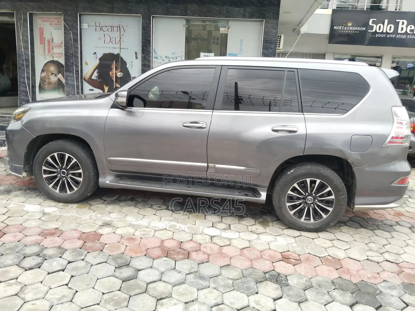 Lexus GX 2012 Gray