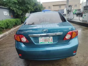 Toyota Corolla 2009 Green