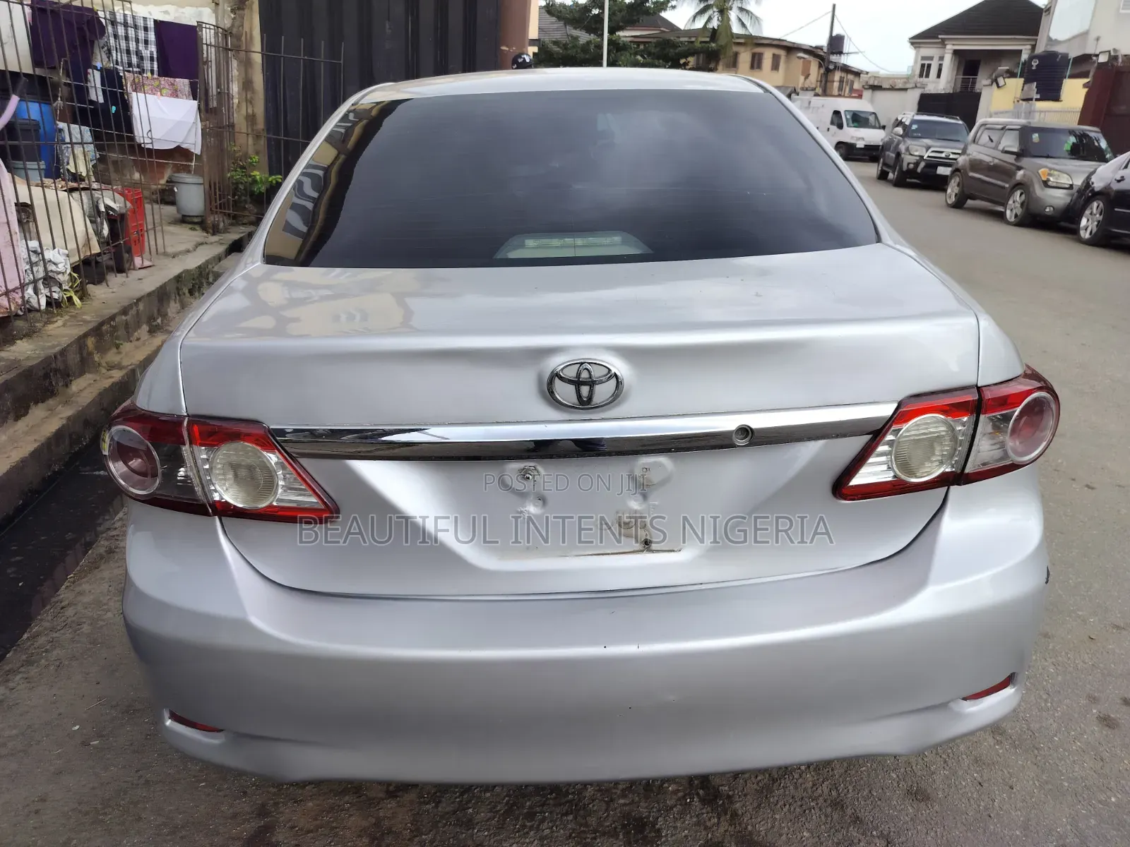 Toyota Corolla 2012 Silver