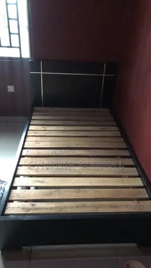 Bedframe 3.5 by 6