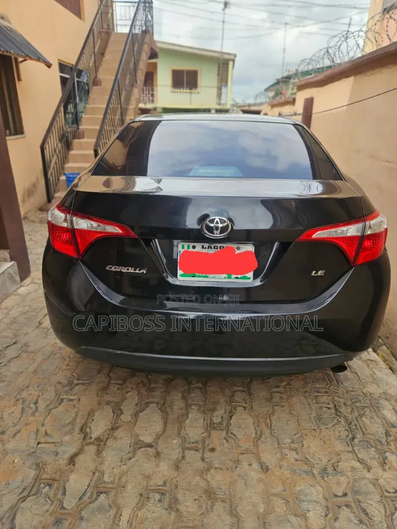 Toyota Corolla 2017 Black