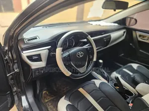 Toyota Corolla 2017 Black