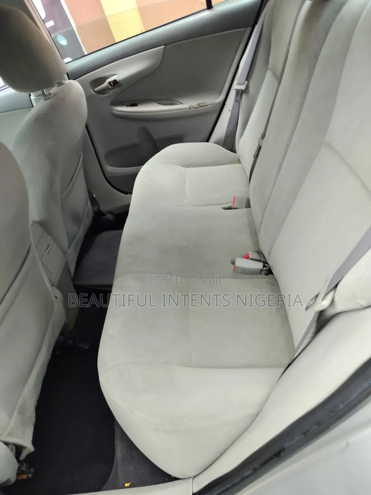 Toyota Corolla 2009 Silver