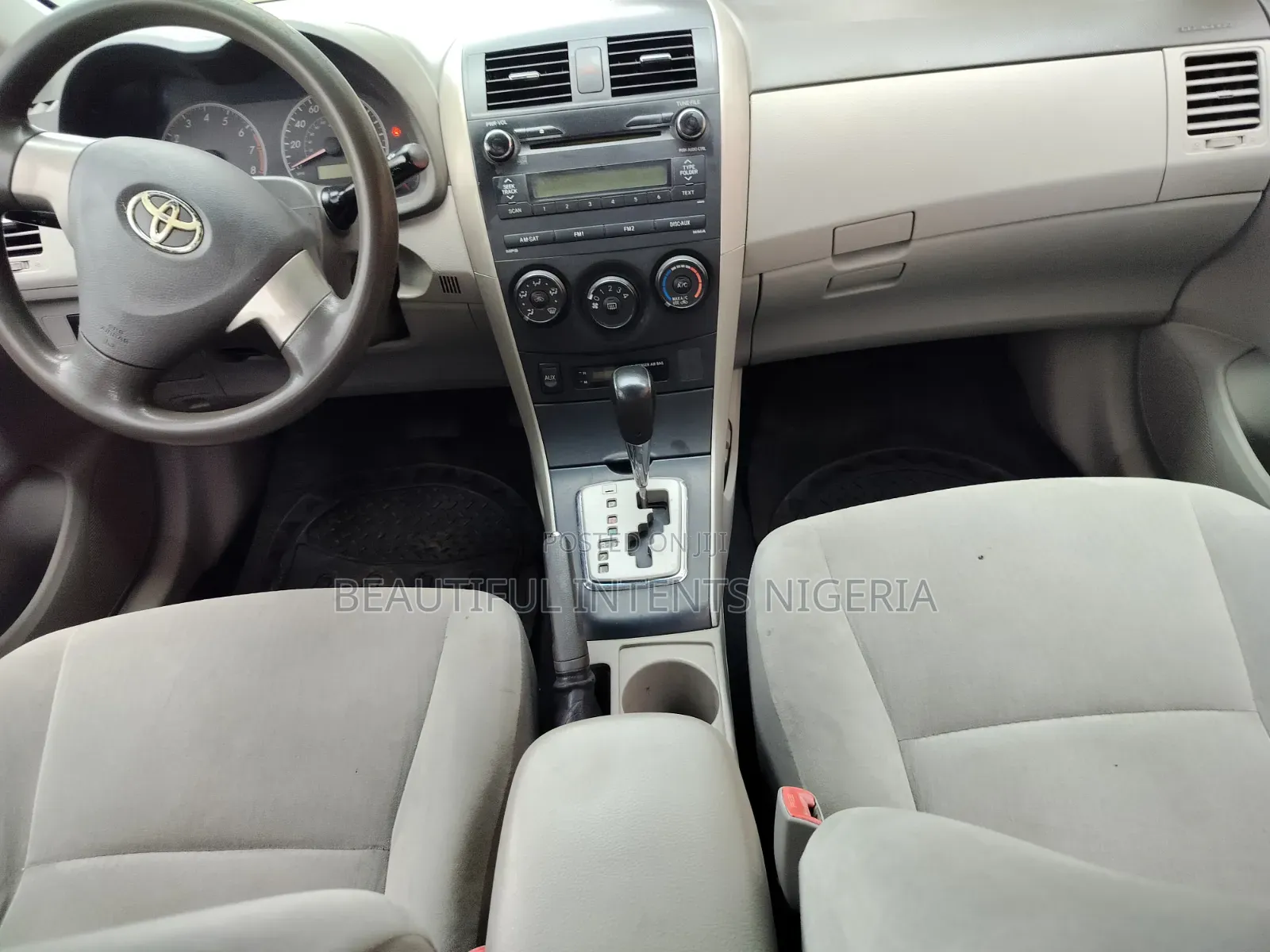 Toyota Corolla 2009 Silver