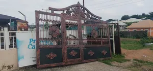 Rolling Gate