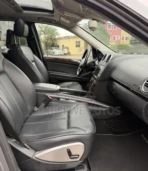 Mercedes-Benz GL-Class GL 450 2010 Silver
