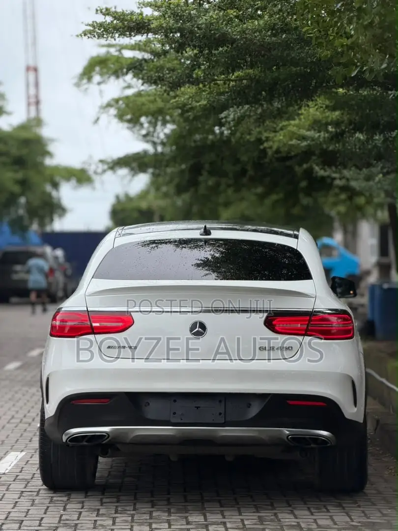 Mercedes-Benz GLE-Class 2016 White