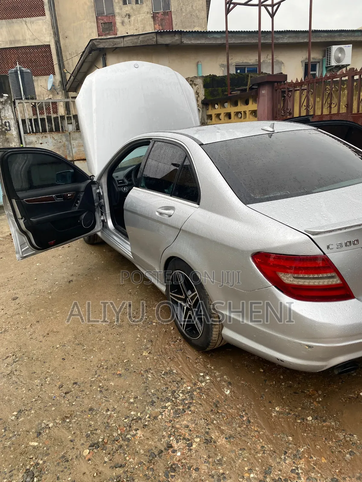 Mercedes-Benz C300 2009 Silver