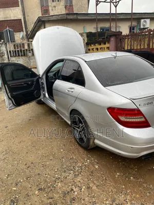 Mercedes-Benz C300 2009 Silver