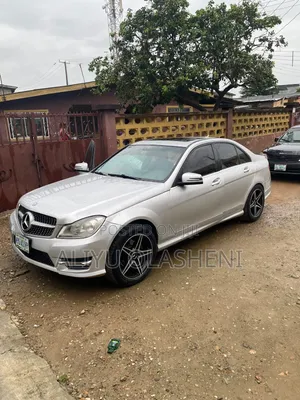Mercedes-Benz C300 2009 Silver