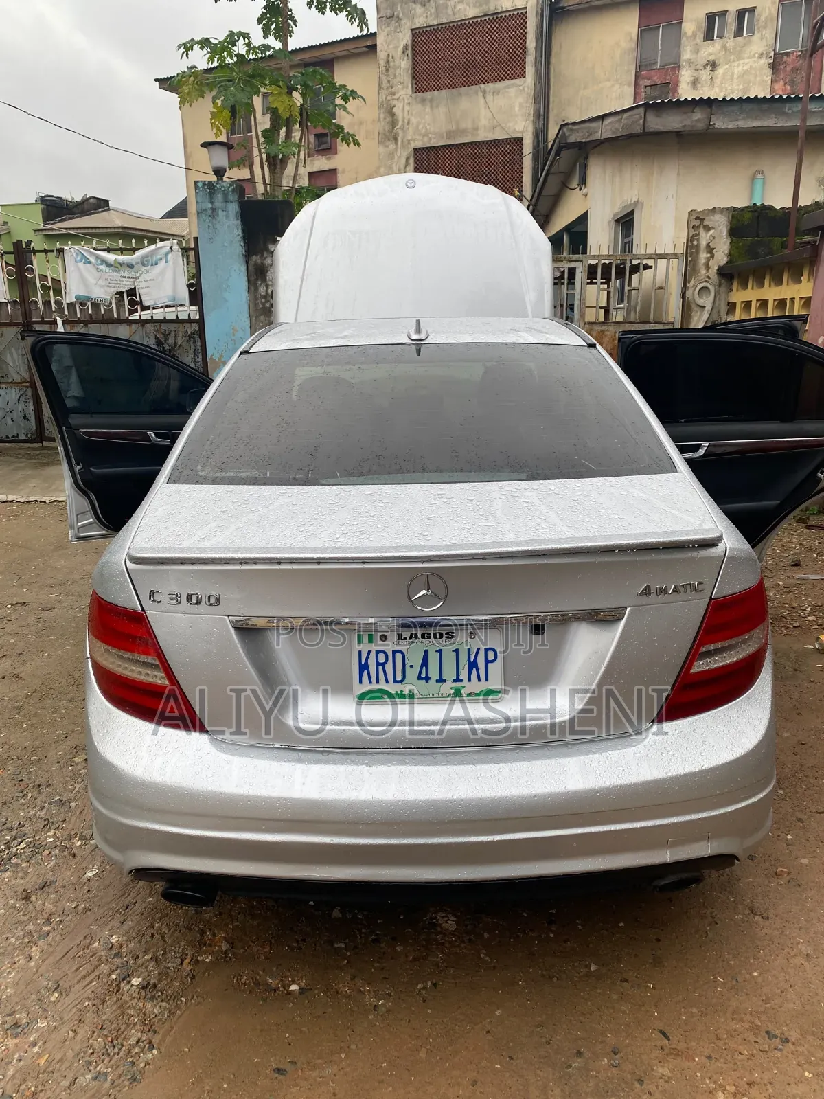 Mercedes-Benz C300 2009 Silver