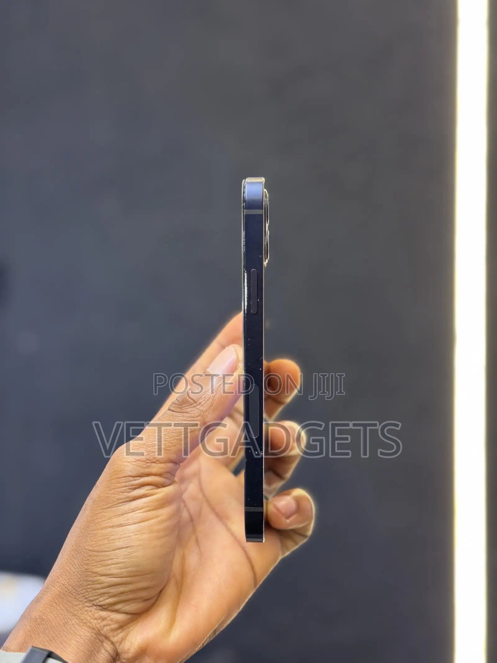 Apple iPhone 12 64 GB Blue
