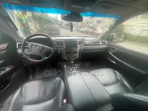 Lexus LX 570 AWD 2014 Black