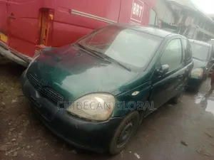 Toyota Yaris 2003 Green
