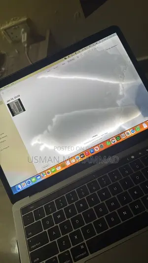 Laptop Apple MacBook Pro 2017 16GB Intel Core i7 HDD+SSD 512GB