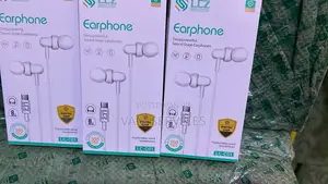 LCZ Earphone for Both iPhone and Android