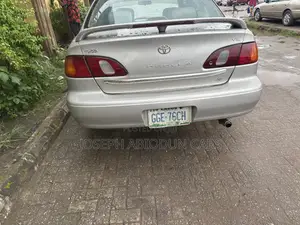 Toyota Corolla 2001 Silver