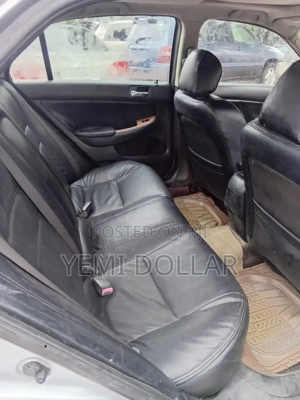 Honda Accord 2004 Silver