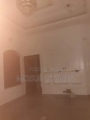 Mini Flat in Ikota