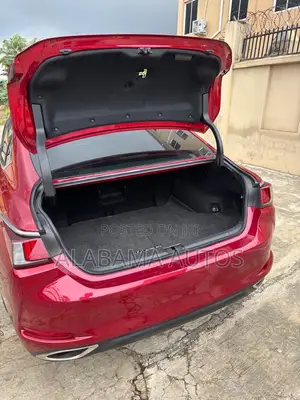 Lexus ES 350 Luxury 2020 Red