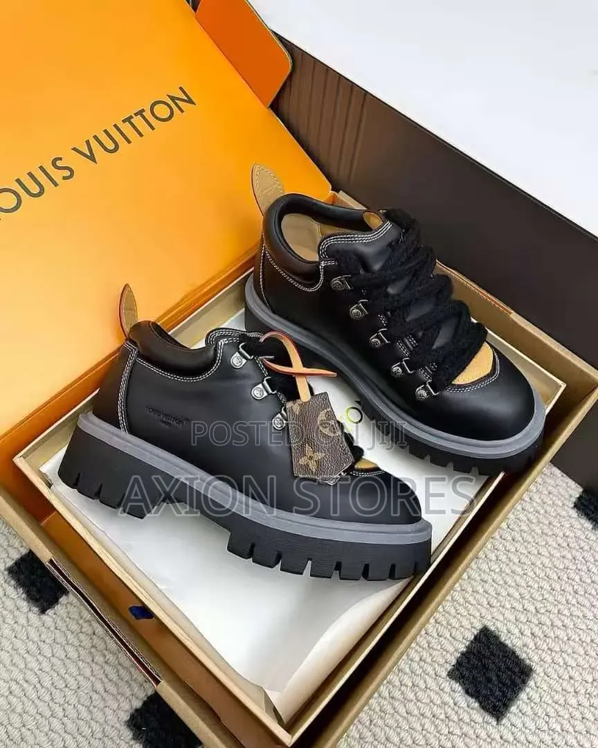 Louis Vuitton Quality Shoes