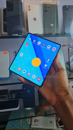 Samsung Galaxy Z Fold4 256 GB Black