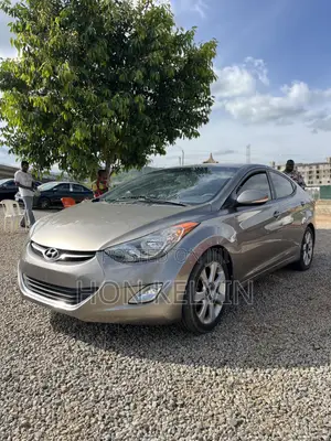 Hyundai Elantra Limited Sedan FWD (1.8L 4cyl 6A) 2013 Gray