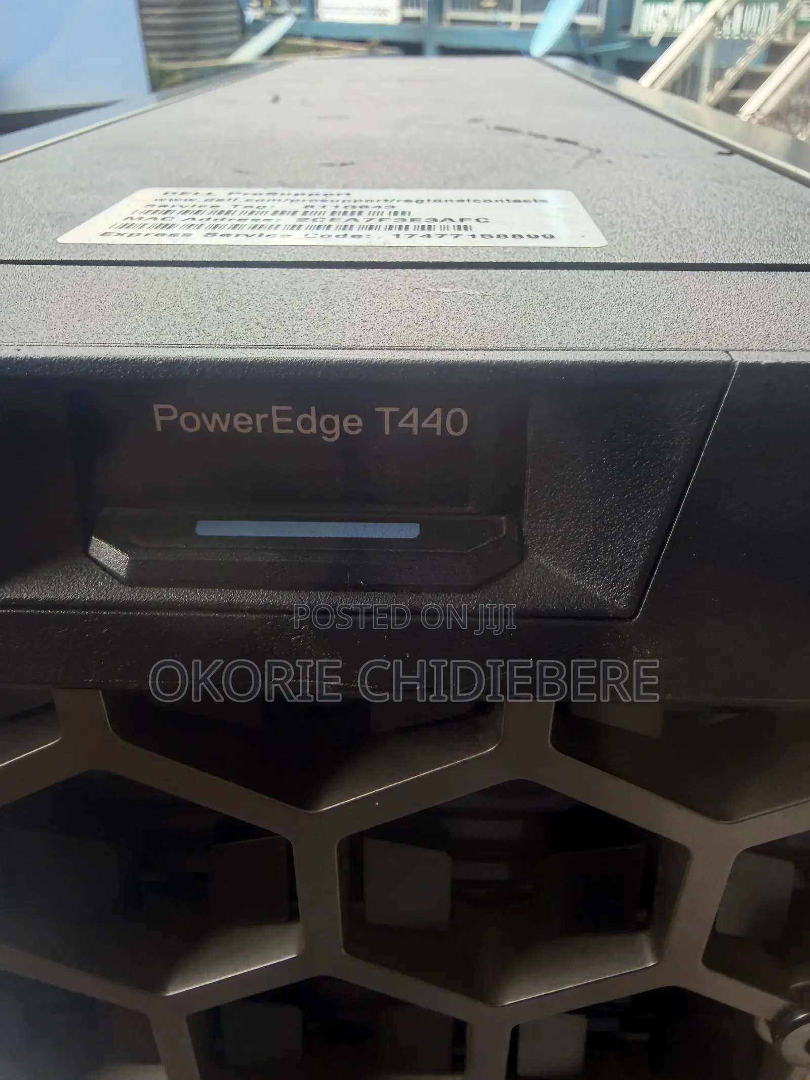 Server Dell PowerEdge T440 32GB Intel Xeon HDD 1T