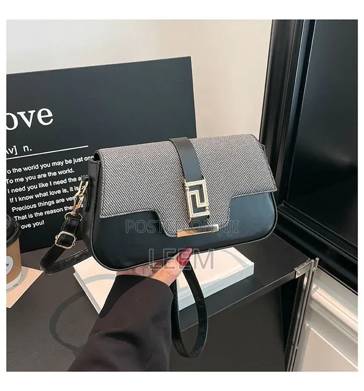 Classic Hand Bag